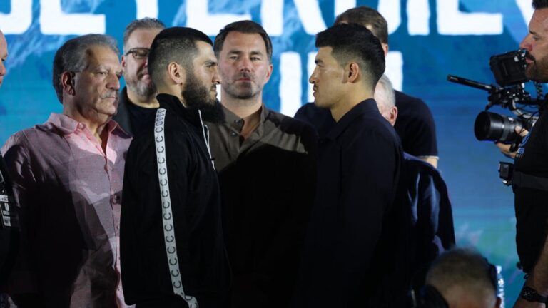 beterbiev bivol presser 3