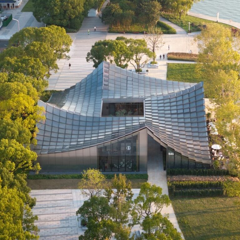 big jinji lake pavilion suzhou hero dezeen 2364 sq 852x852