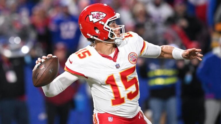 mahomes usatsi