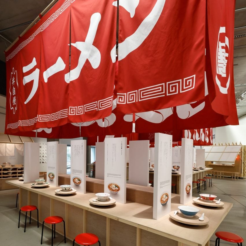 art of ramen bowl 2121 dezeen 2364 sq 1