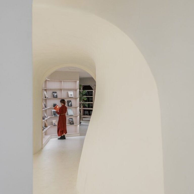 ceramic pages wutopia lab china bookshop architecture public leisure dezeen 1704 sq2 852x852