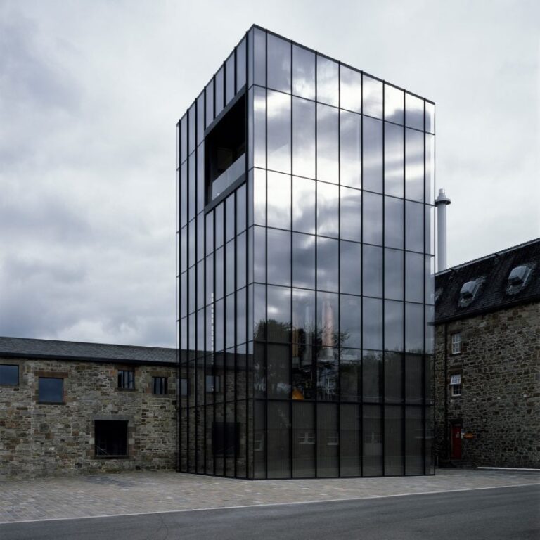 glenmorangie distillery barthelemy grino dezeen 2364 sq 0 852x852