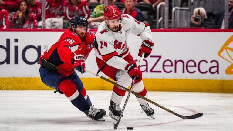 seth jarvis hurricanes getty images