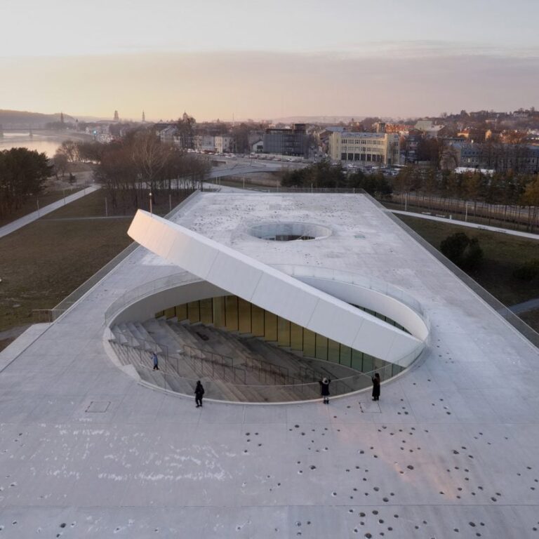 smar architecture studio science museum sq dezeen 2364 col 2 852x852