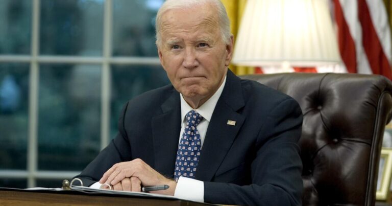 urlhttps3A2F2Fcalifornia times brightspot.s3.amazonaws.com2F4f2F412F1a51fd2142b0859ccc395f5bc91a2Fbiden cancer 18315